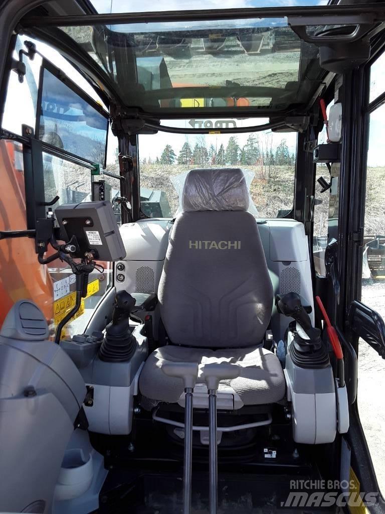 Hitachi ZX135US-6 Gravemaskiner på larvebånd