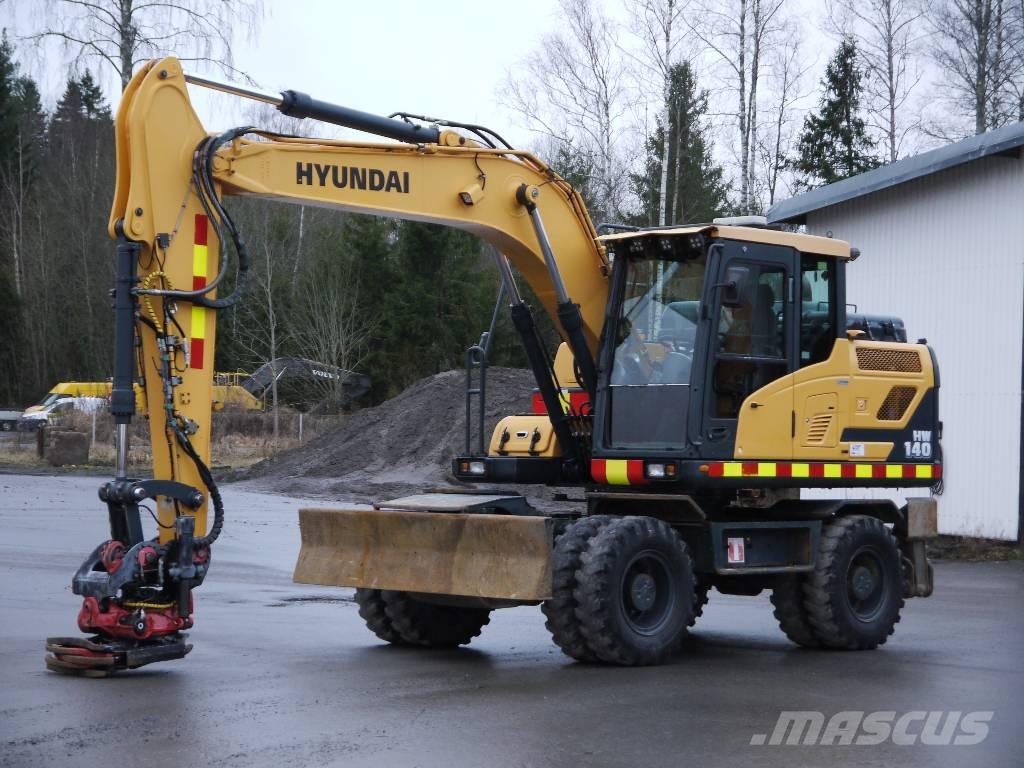Hyundai HW 140 Gravemaskiner på hjul
