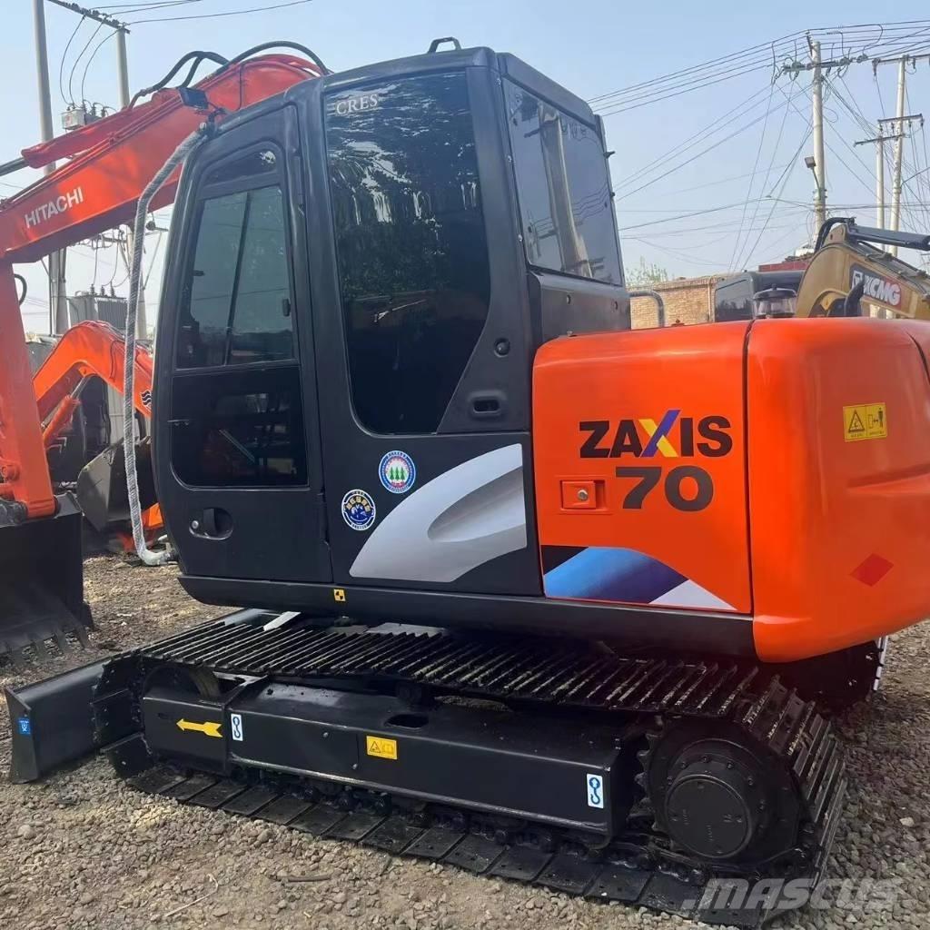 Hitachi ZX 70 Gravemaskiner på larvebånd