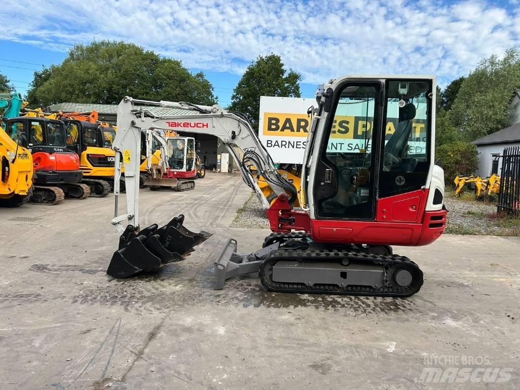 Takeuchi TB 230 Minigravemaskiner