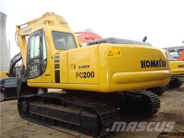 Komatsu PC 200 Gravemaskiner på larvebånd