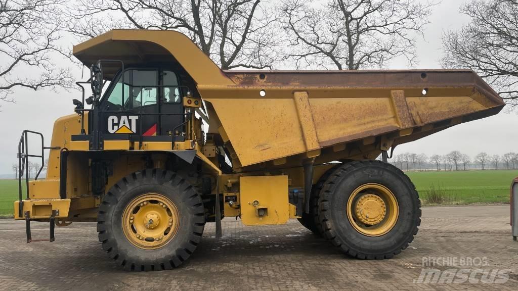 CAT 770 Terrængående lastbiler