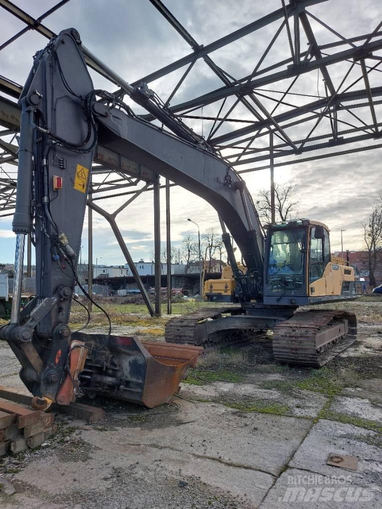 Volvo EC 250 D L Gravemaskiner på larvebånd