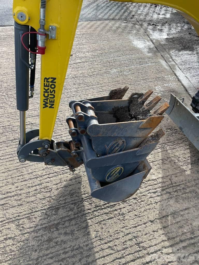 Wacker Neuson 803 Minigravemaskiner