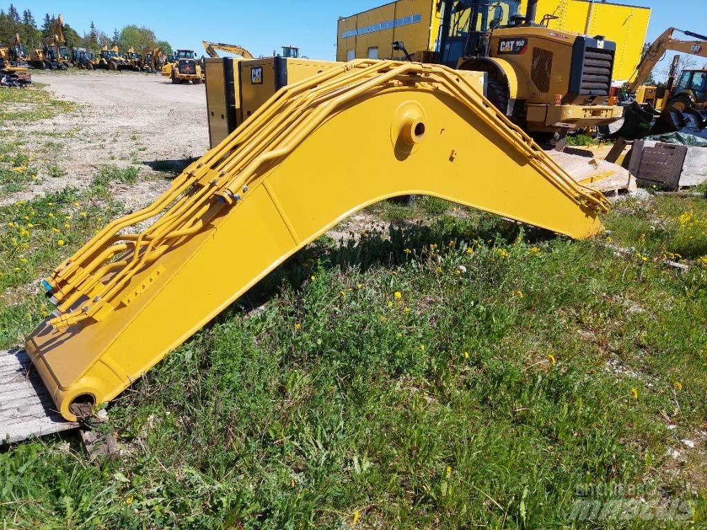 CAT 313 F L BOOM Gravemaskiner på larvebånd