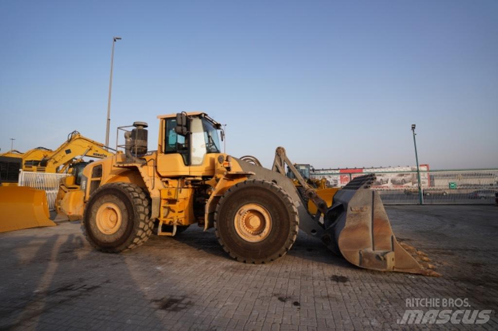Volvo L 220 G Læssemaskiner på hjul