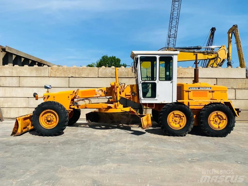 John Deere 570 A Vejhøvle / Gradere