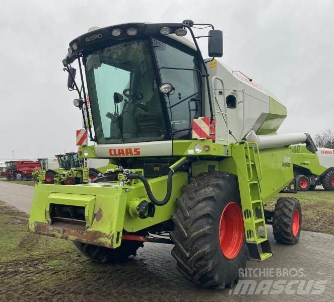 CLAAS AVERO 240 Mejetærskere