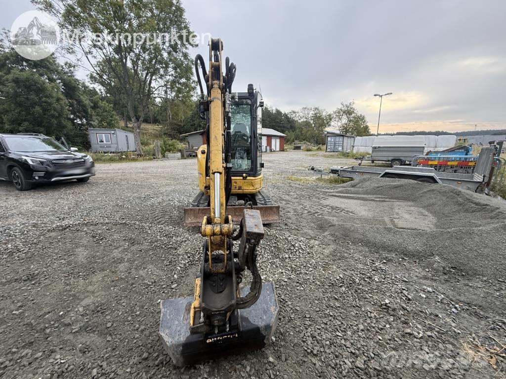 Komatsu PC 26 MR Minigravemaskiner