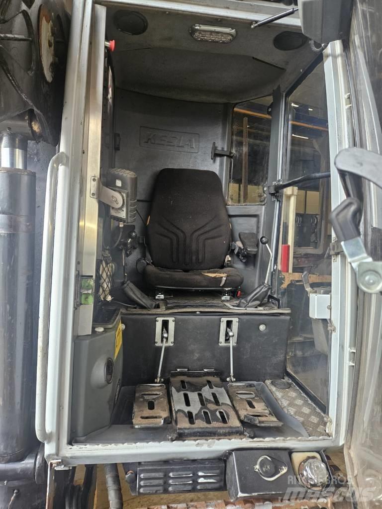 Kesla 2110T Skovkraner