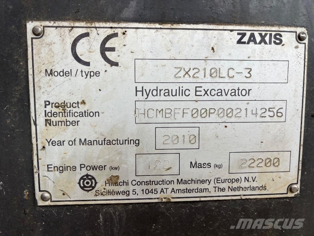 Hitachi ZX 210-3 Gravemaskiner på larvebånd