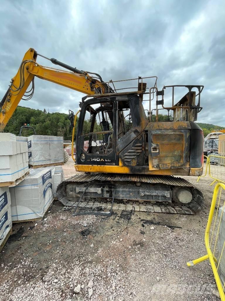 JCB 140 X Gravemaskiner på larvebånd