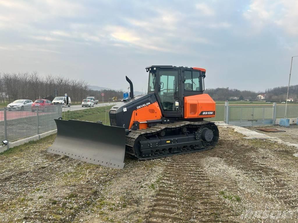 Develon DD 130 Bulldozer på larvebånd