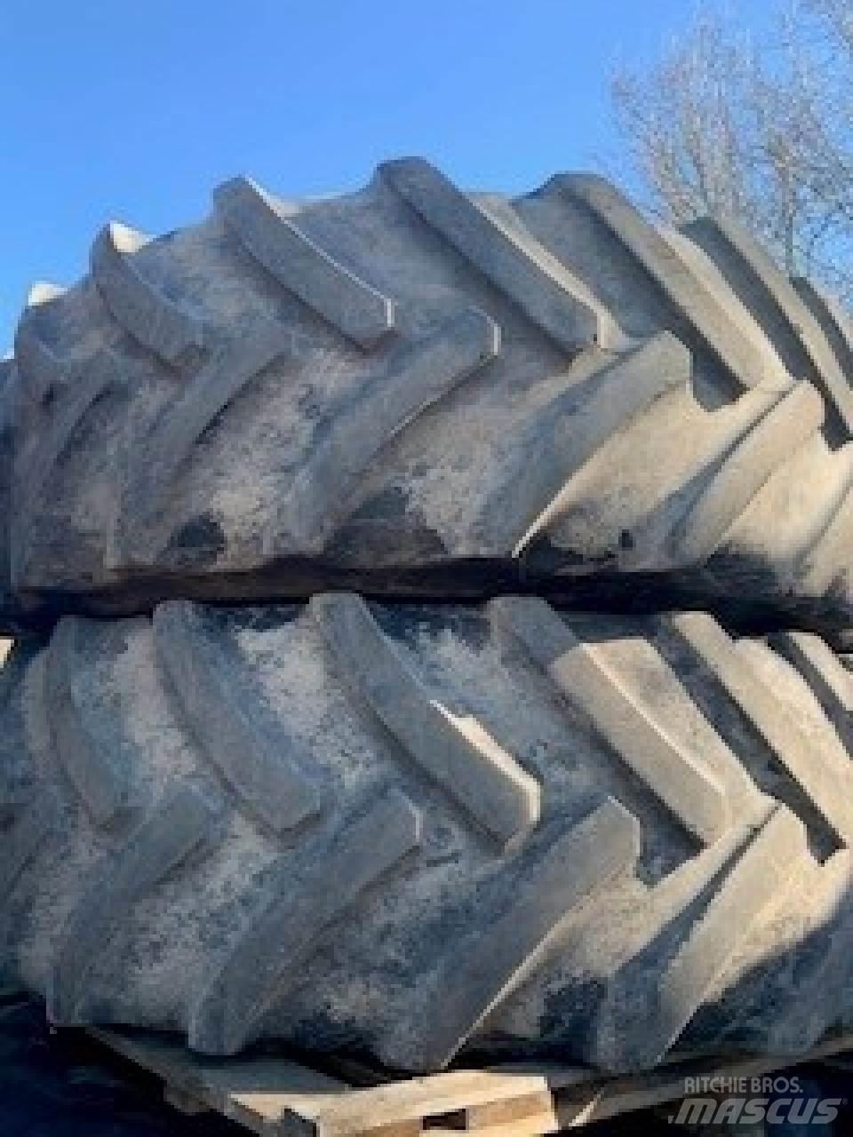 Mitas 680/80R42 Hjul, Dæk og Fælge