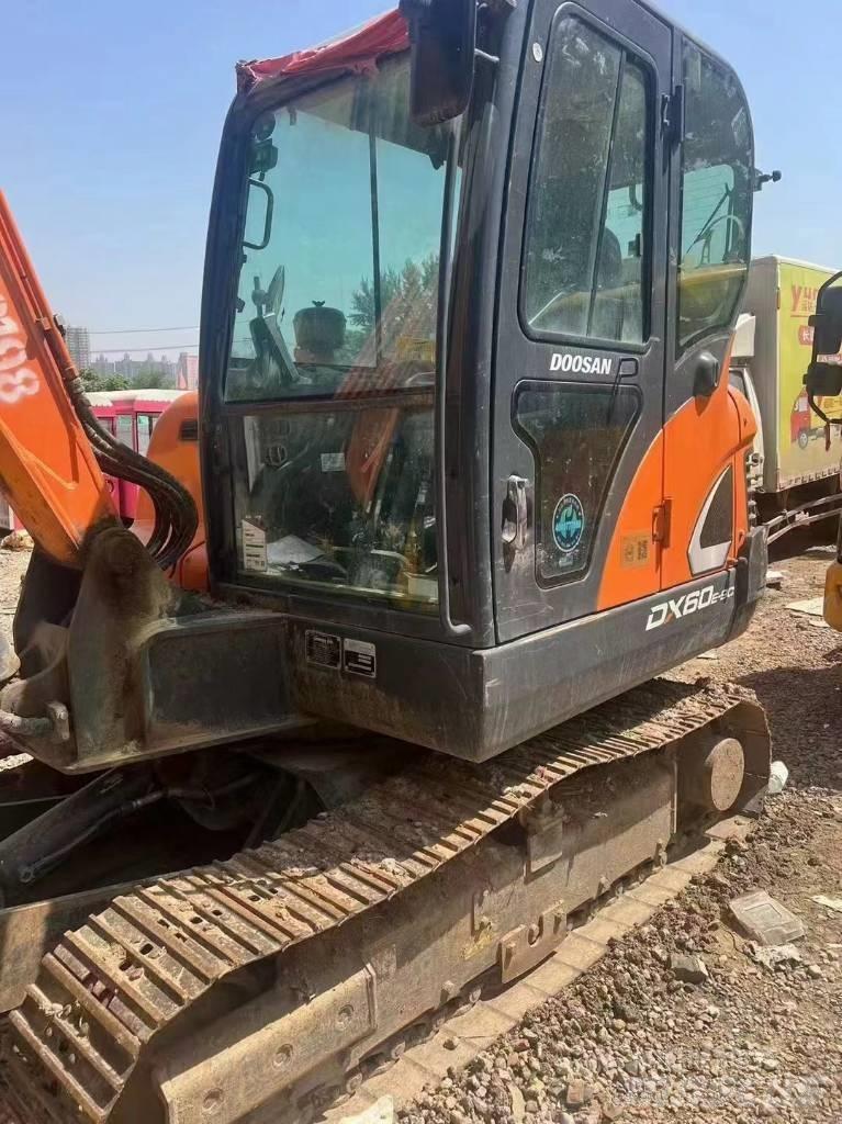 Doosan DX 60 Minigravemaskiner