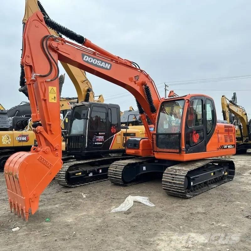 Hitachi ZX 160 Gravemaskiner på larvebånd