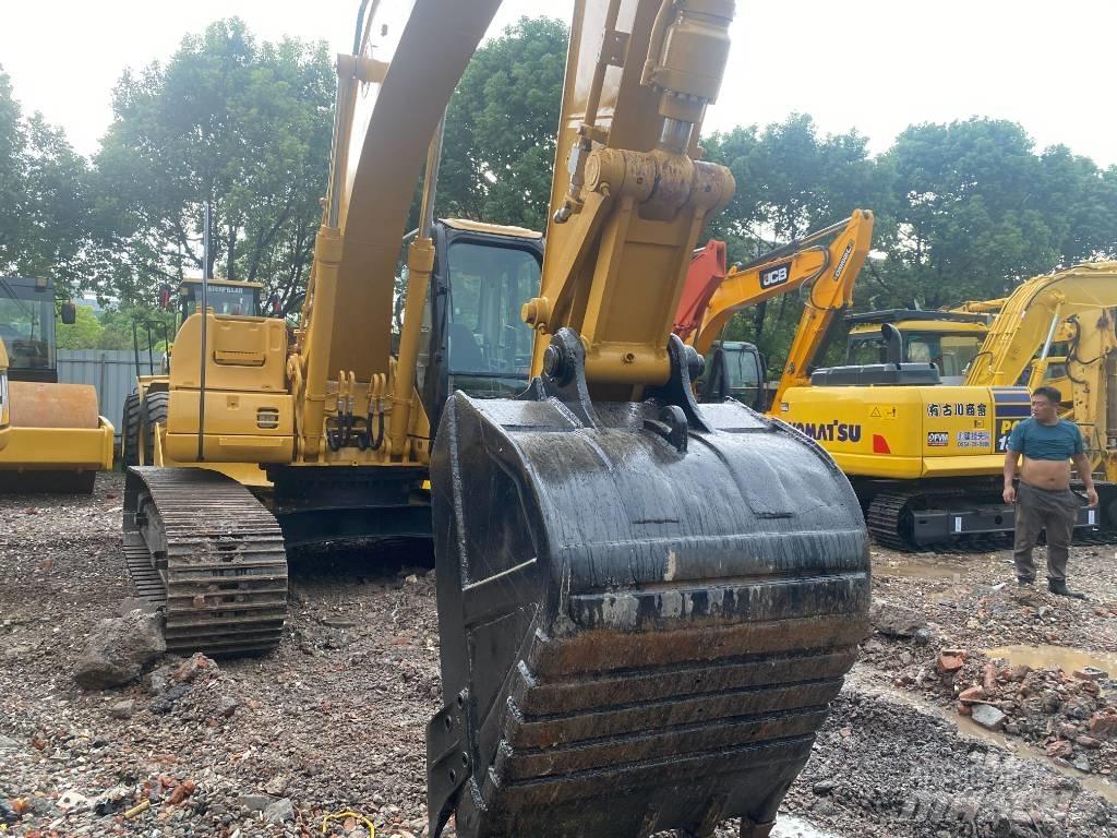 CAT 320 C L Gravemaskiner på larvebånd