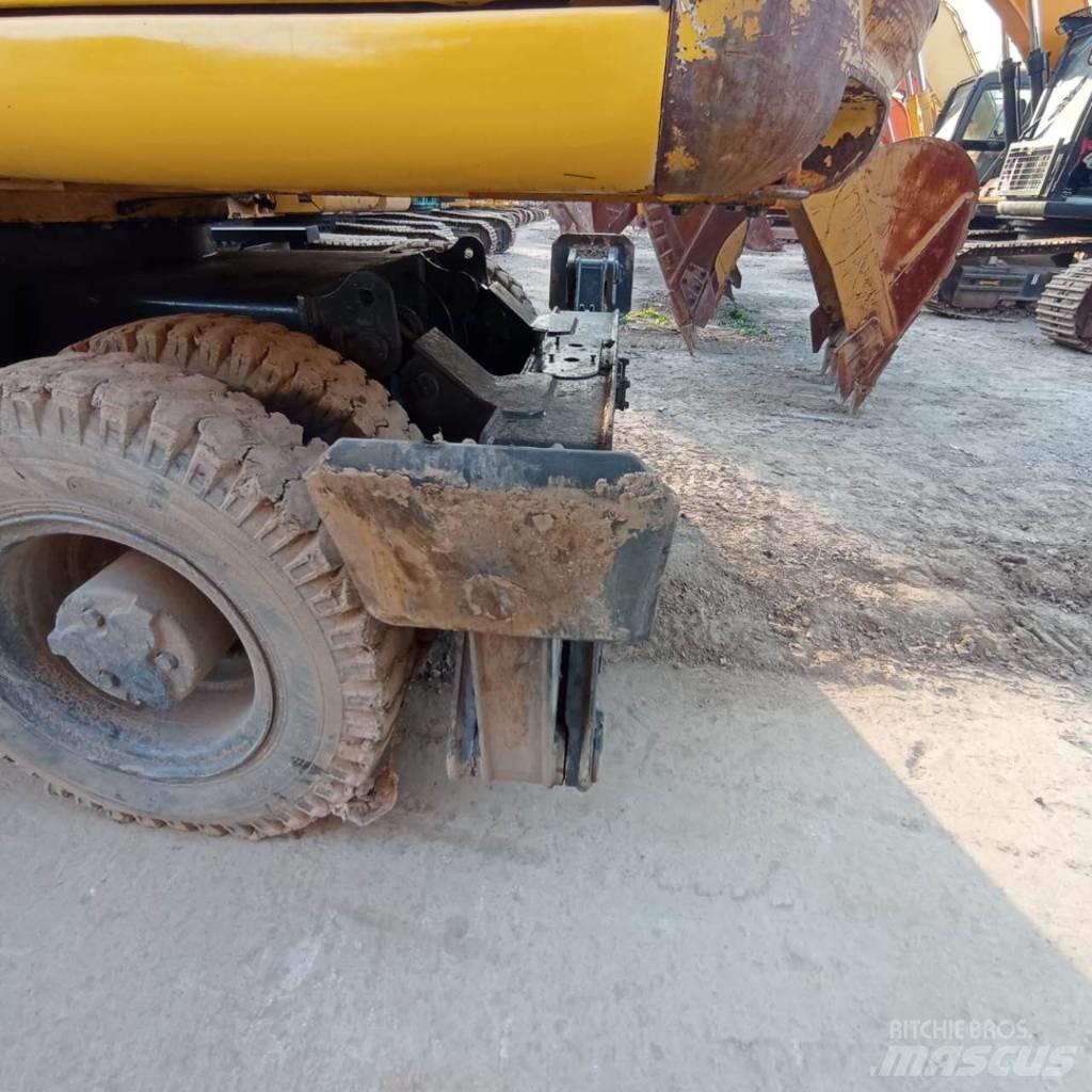 Komatsu PC150W-6 Gravemaskiner på hjul