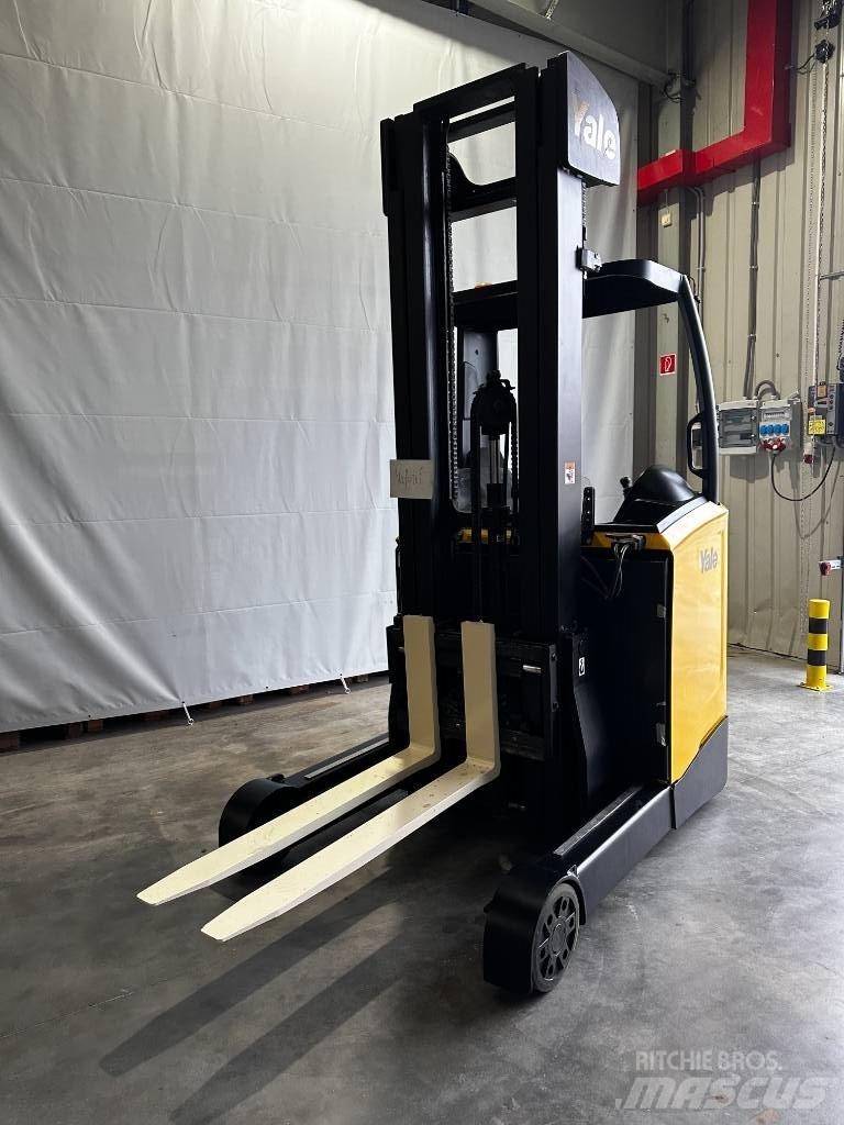 Yale MR16 Reachtruck