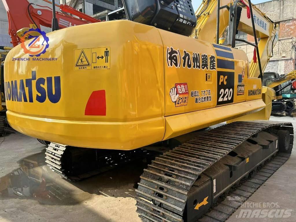 Komatsu PC 220-8/ Gravemaskiner på larvebånd