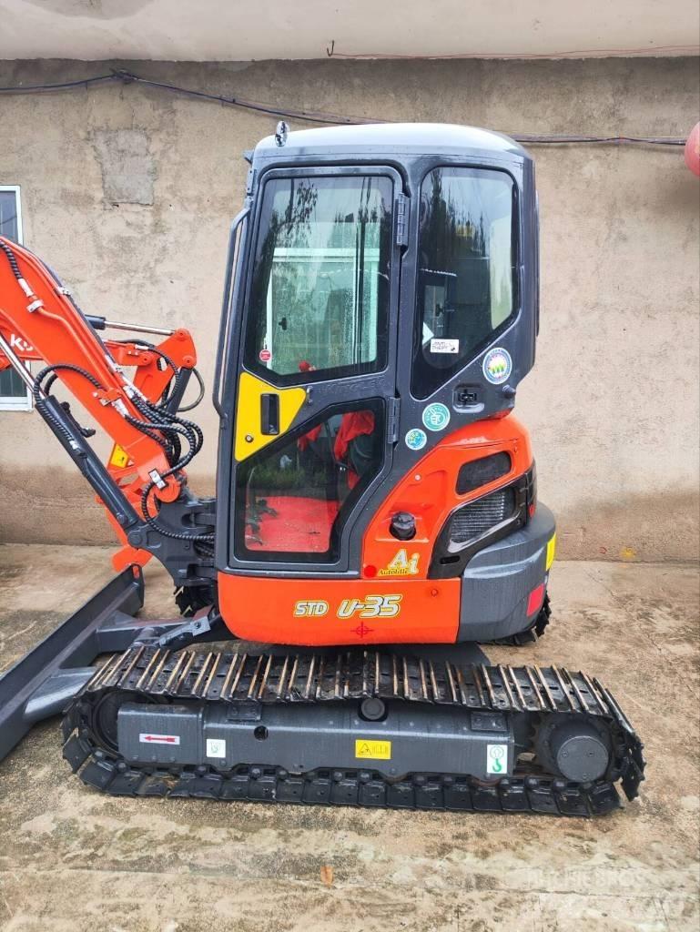 Kubota U 35 Minigravemaskiner