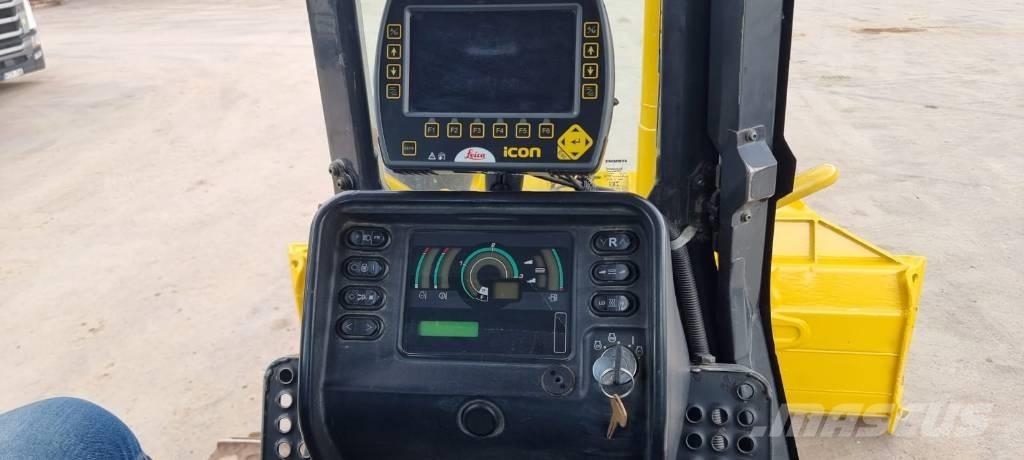Komatsu D 51 EX-22 Bulldozer på larvebånd