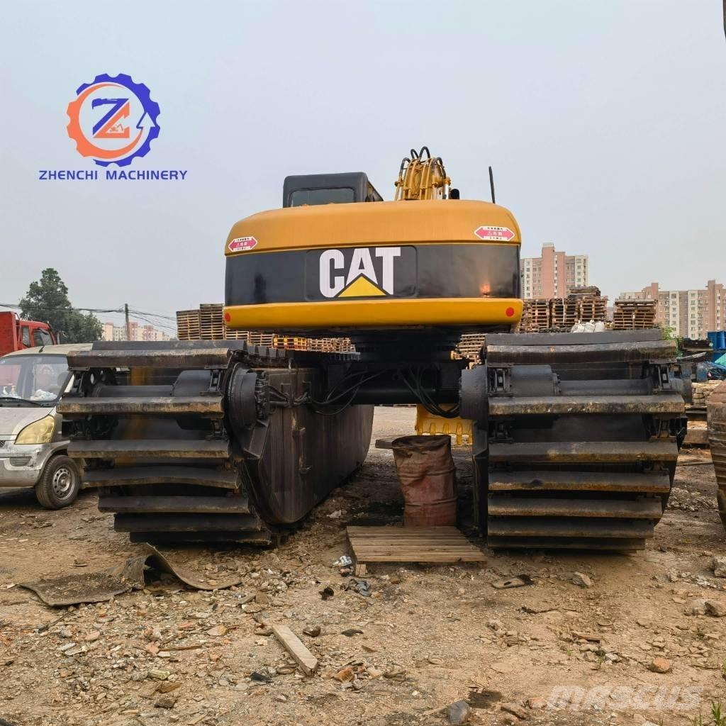 CAT 320 C Amfibiegravemaskine