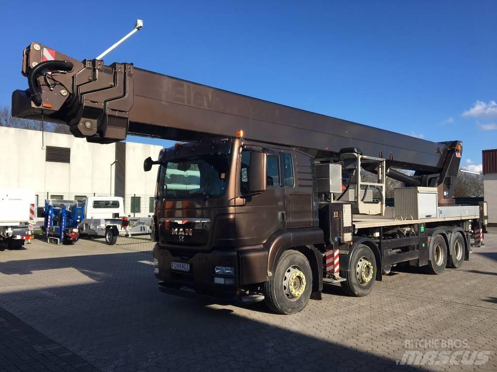Wumag WT 700 Lastbilmonterede lifte