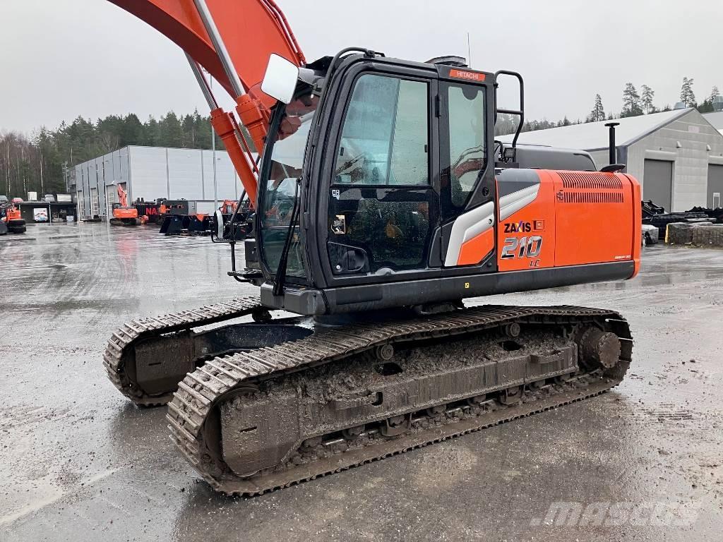 Hitachi ZX 210 LC-7 Gravemaskiner på larvebånd