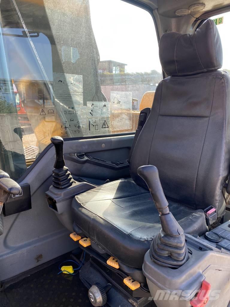 Volvo EC 210 B LC Gravemaskiner på larvebånd