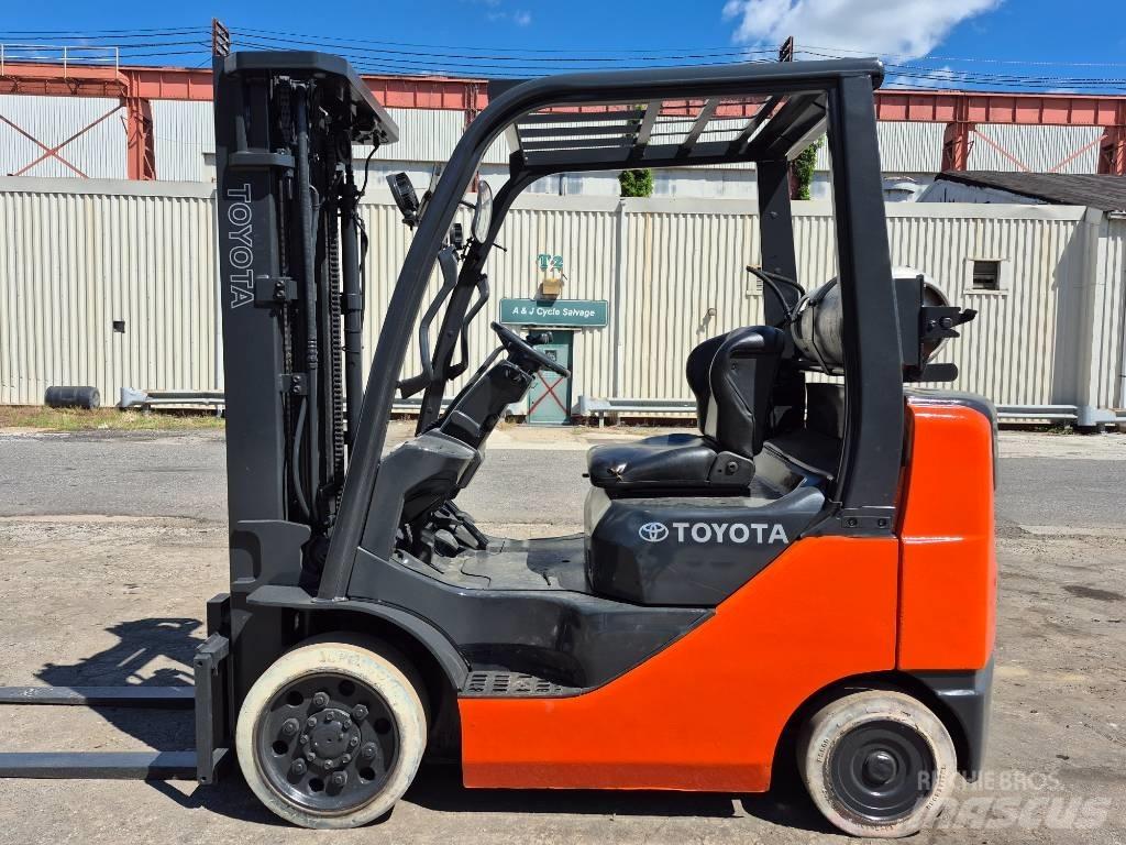 Toyota 8 FGCU 25 Gaffeltrucks - andre