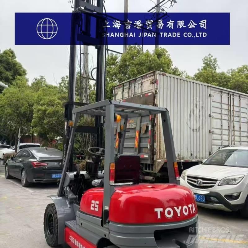Toyota FD 25 Diesel gaffeltrucks
