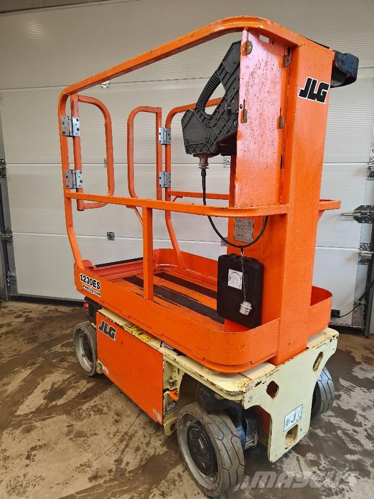 JLG 1230 ES Søjlelifte