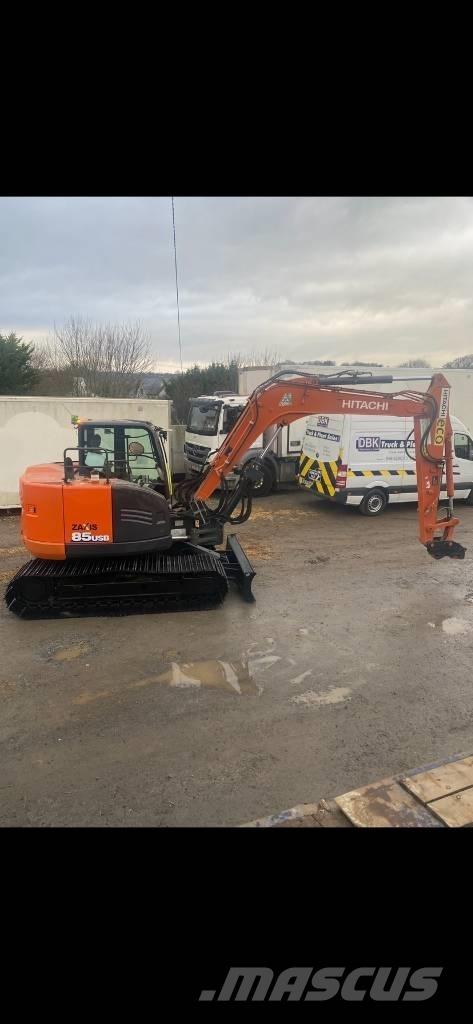  2021 Hitachi 85-6 Midi-gravemaskiner 7t - 12t
