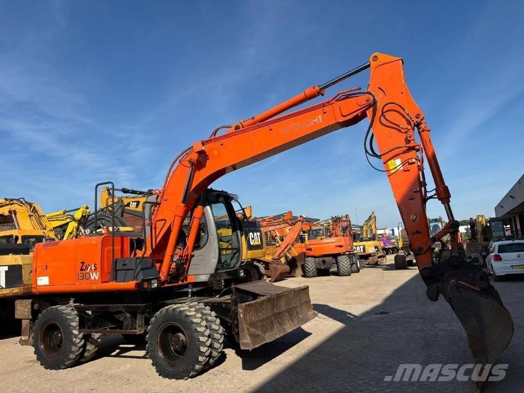 Hitachi ZX 130 W Gravemaskiner på hjul