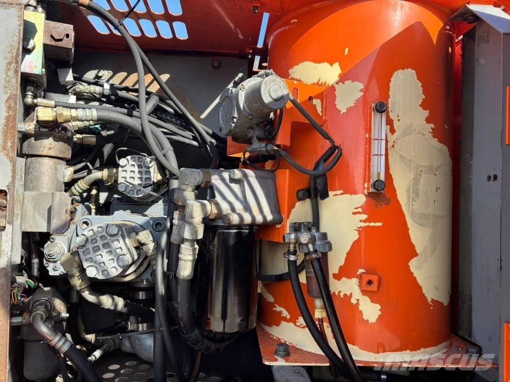 Hitachi ZX 130 W Gravemaskiner på hjul