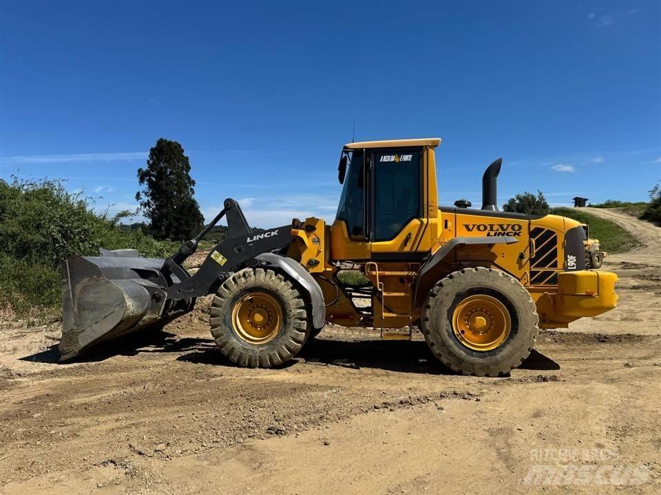 Volvo L 90 F Læssemaskiner på hjul