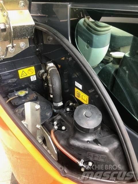 Hitachi ZX 26 U-5 Minigravemaskiner