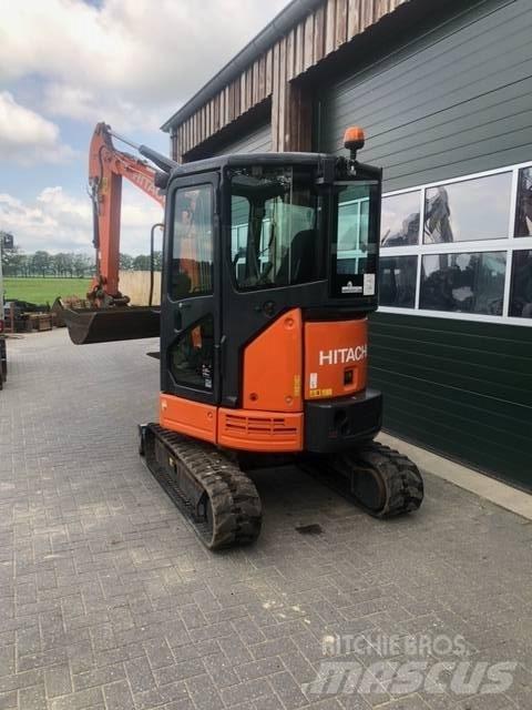 Hitachi ZX 26 U-5 Minigravemaskiner