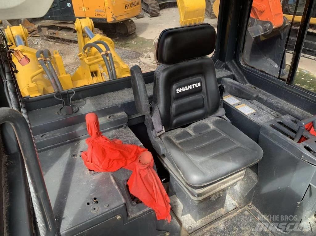 Shantui SD 32 Bulldozer på larvebånd