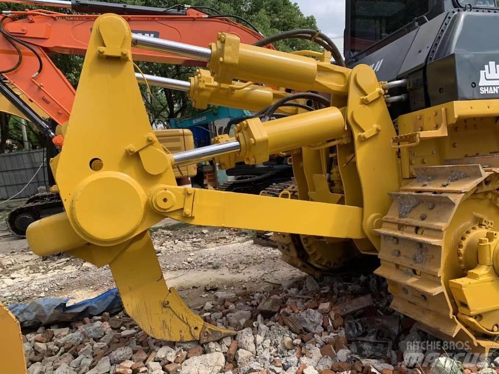 Shantui SD 32 Bulldozer på larvebånd
