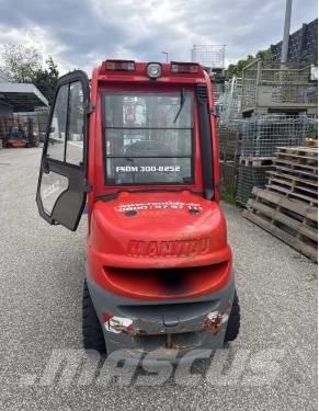 Manitou MI 30 D Diesel gaffeltrucks