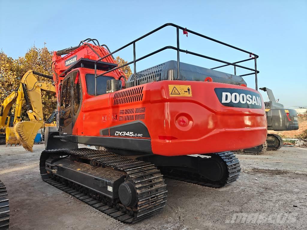 Doosan DX 345LC-9C Gravemaskiner på larvebånd