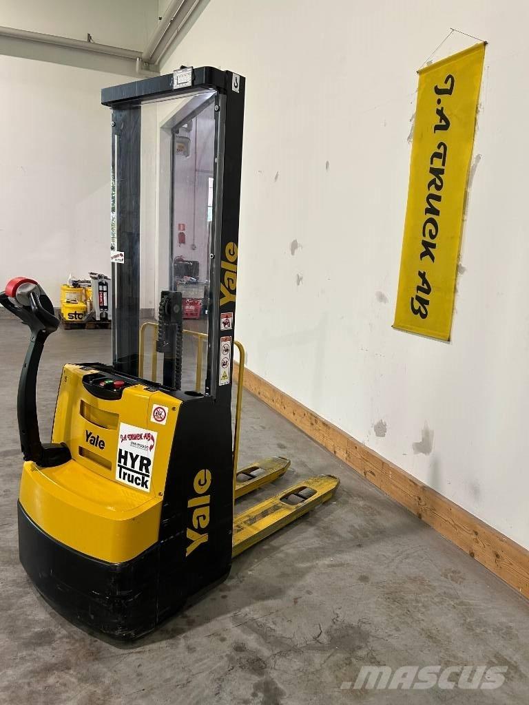 Yale MS 10 E, GEL Gaffelstabler med gående fører