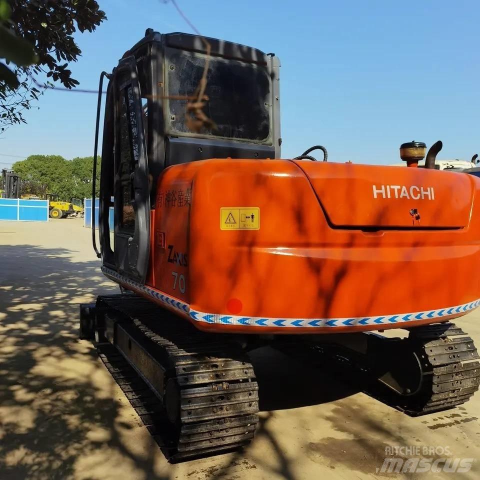 Hitachi ZX70 Gravemaskiner på larvebånd
