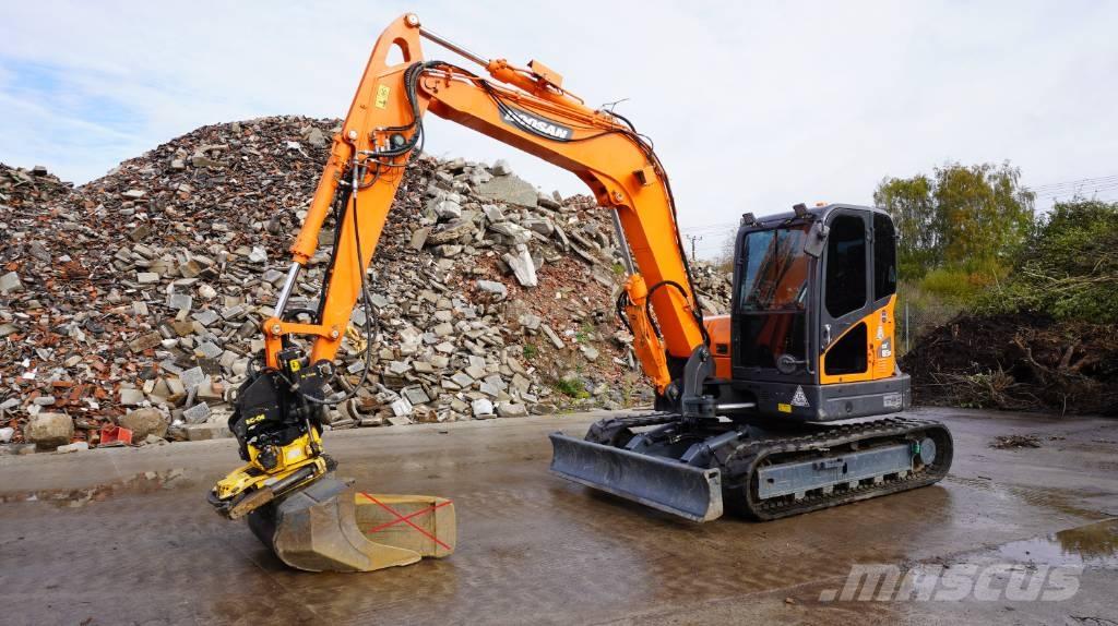 Doosan DX 85 R-3 Midi-gravemaskiner 7t - 12t