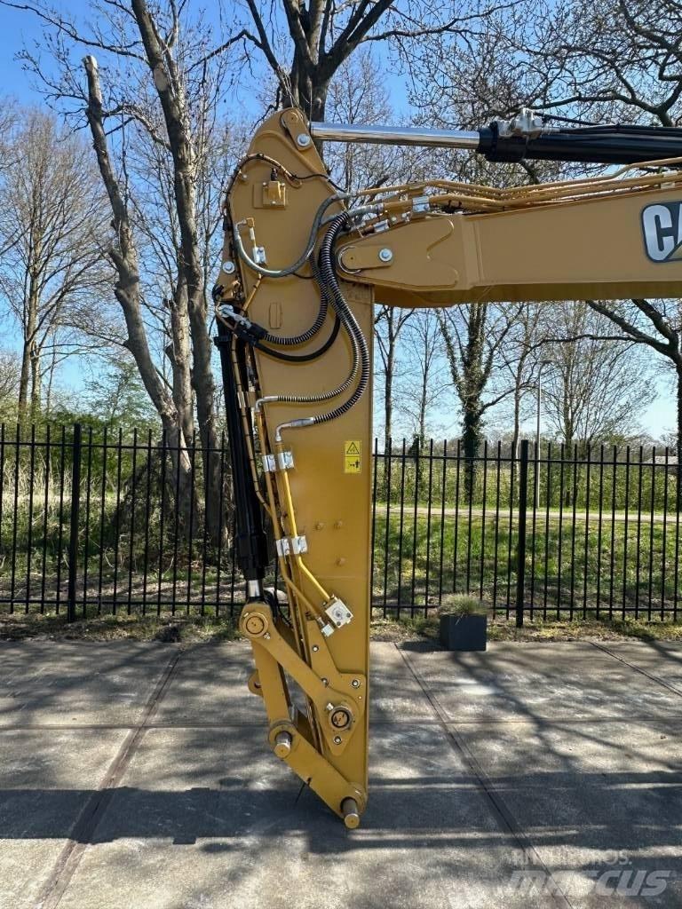 CAT 317 Gravemaskiner på larvebånd