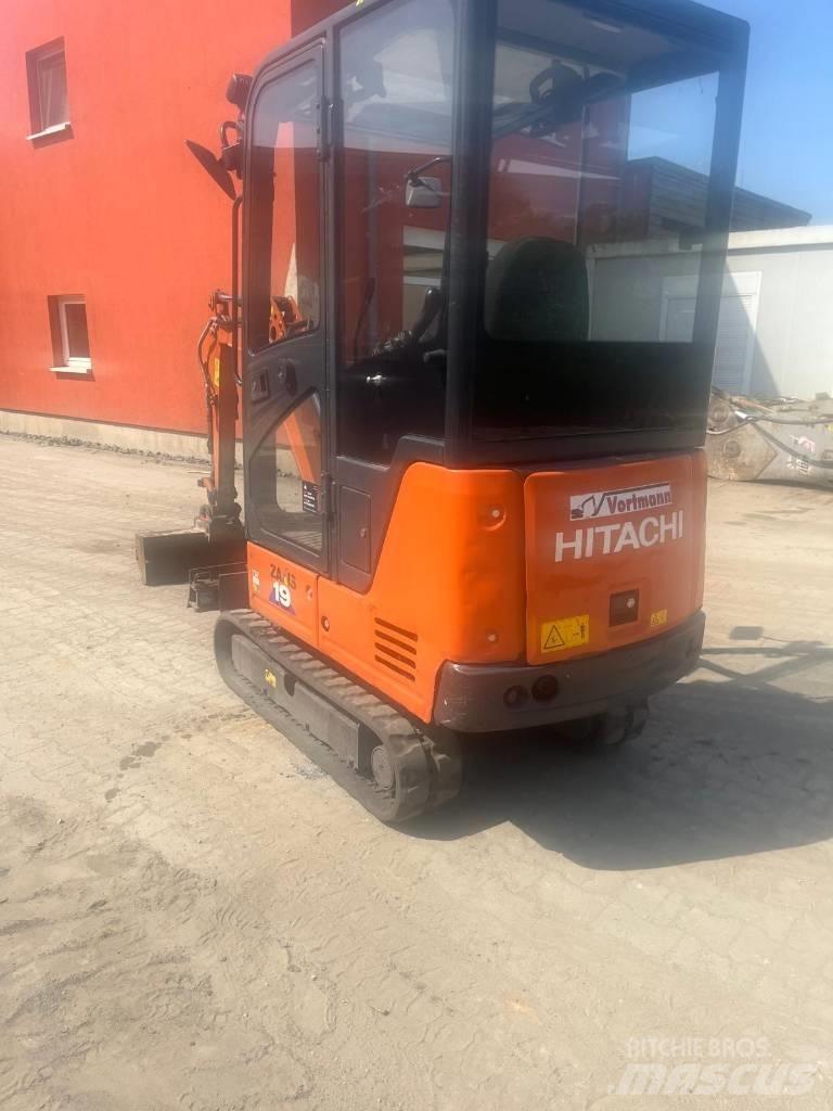 Hitachi ZX 19 Minigravemaskiner
