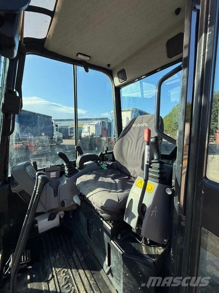 Kubota U 27-4 Minigravemaskiner