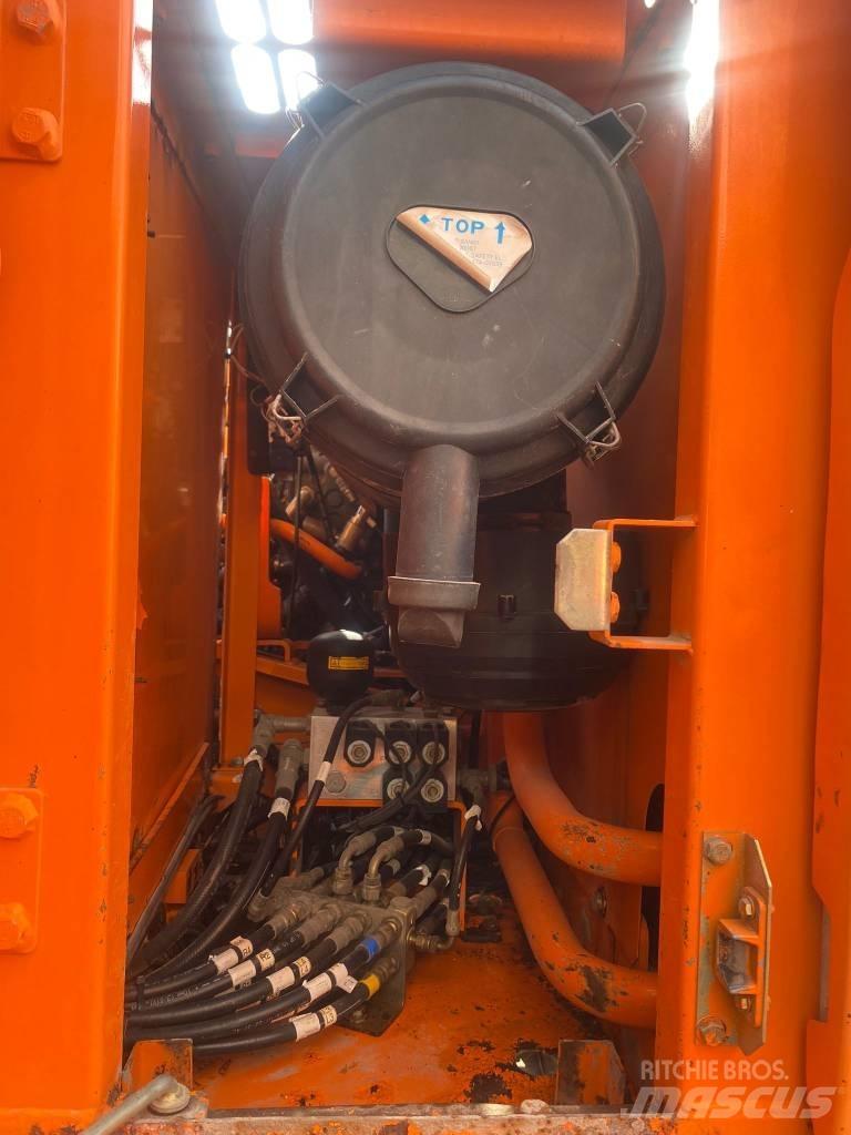 Doosan DX 180 LC Gravemaskiner på larvebånd